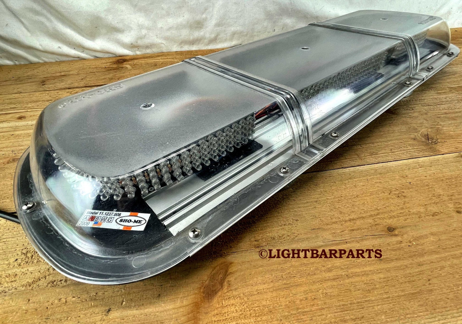 SHO-ME 11.1227.008 Red LED Stretch Lightbar - 27" Long - 7 Flash Patterns - 9' Power Cord