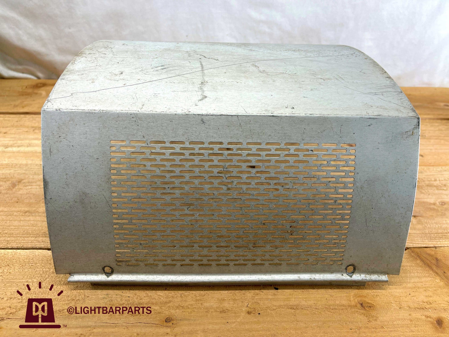 Whelen 80 / 8000 Vintage Light Bar - 12" Wide Speaker Grill